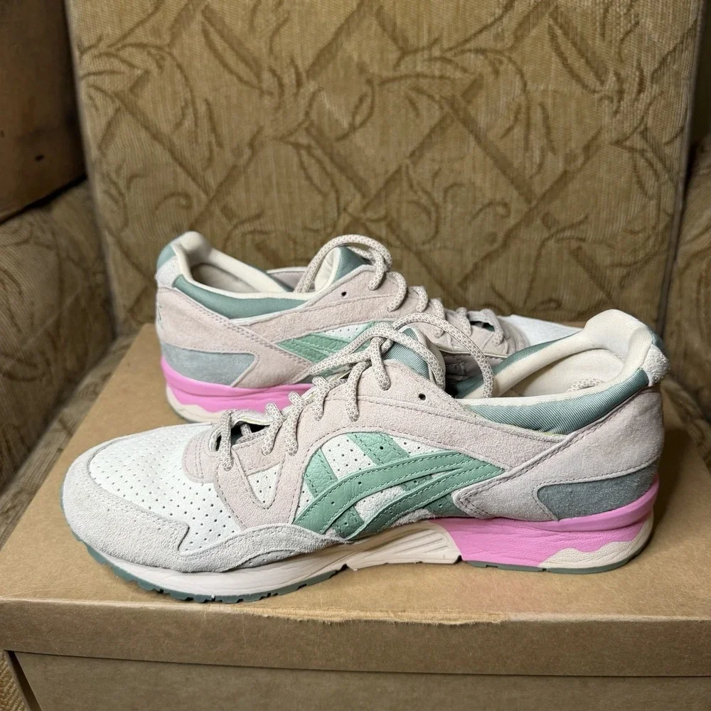 ASICS Gel Lyte V Spring in Japan Pink 1201A822-102 Men's Size 8.5 Sneakers